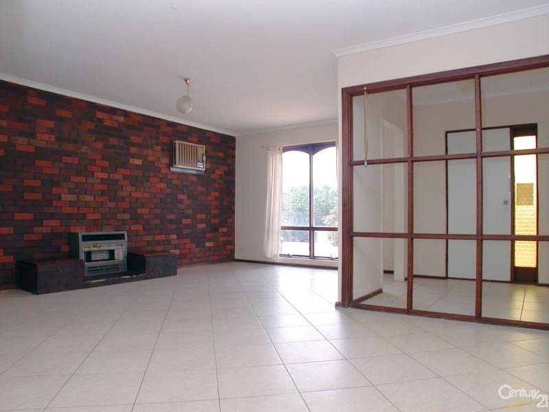 9 Ardross Crescent, Morphett Vale SA 5162