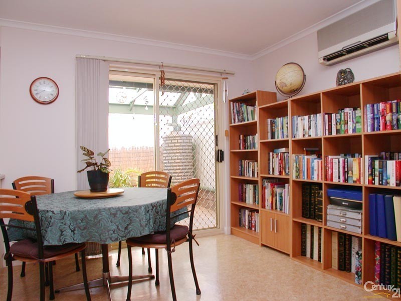 2 14 Dalkeith Avenue, Morphett Vale SA 5162