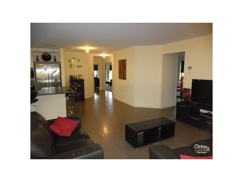 10 Lighthouse Terrace, Seaford Meadows SA 5169