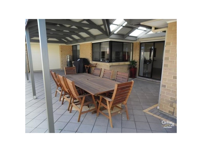 10 Lighthouse Terrace, Seaford Meadows SA 5169