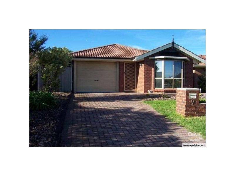 9 Pitcairn Circuit, Seaford Rise SA 5169