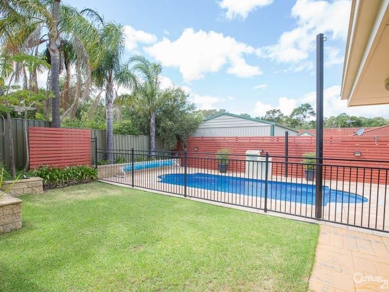 36 Sun Crescent, Happy Valley SA 5159
