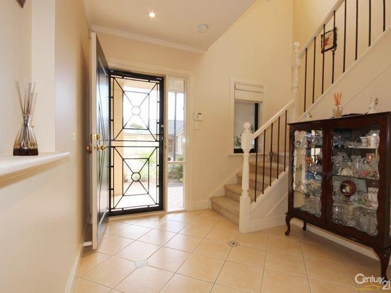 6 Windana Mews, Glandore SA 5037