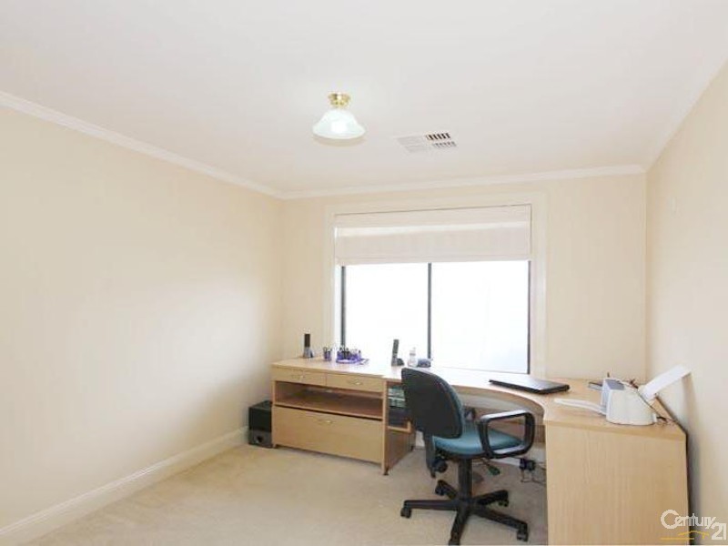 6 Windana Mews, Glandore SA 5037