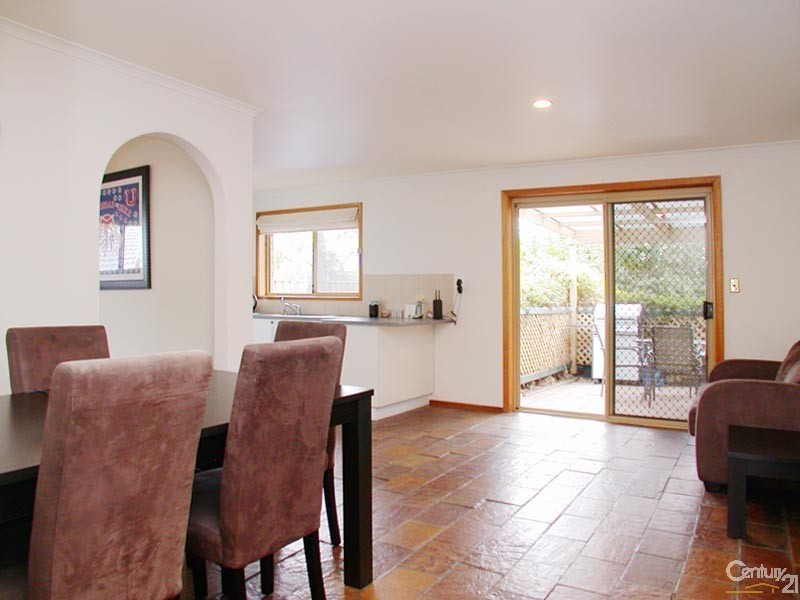 8 Wyman Way, Woodcroft SA 5162