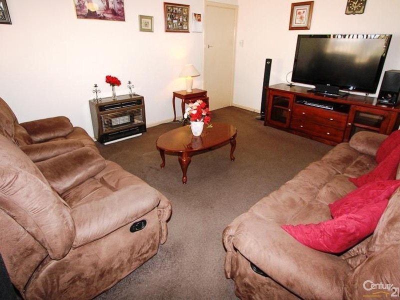 10 Anselm Street, Christie Downs SA 5164