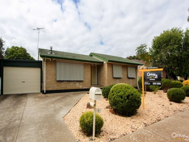 4 Gerard Street, Christie Downs SA 5164