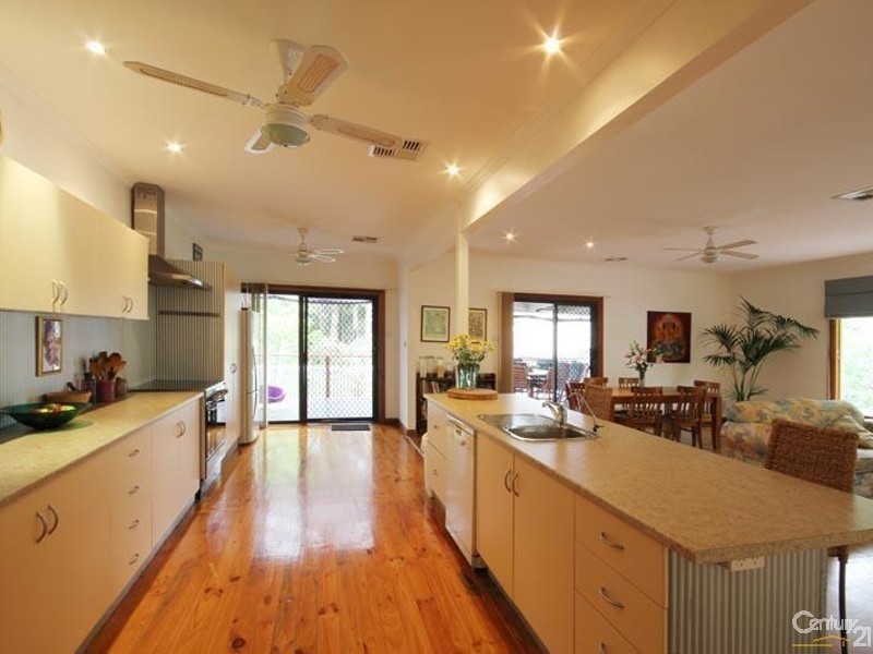 100 Main Road, Mclaren Vale SA 5171