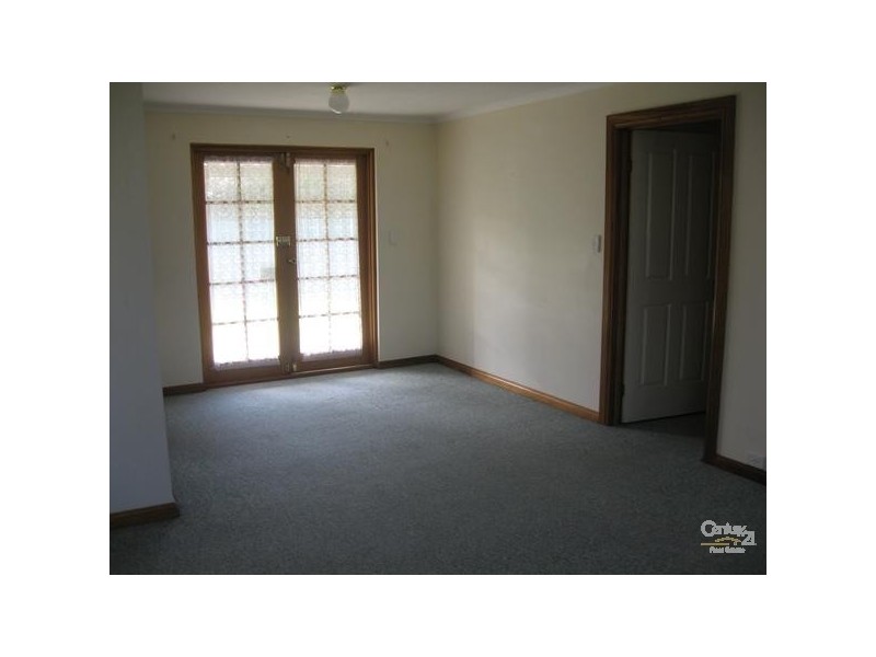 8 Cornish Avenue, Port Noarlunga SA 5167