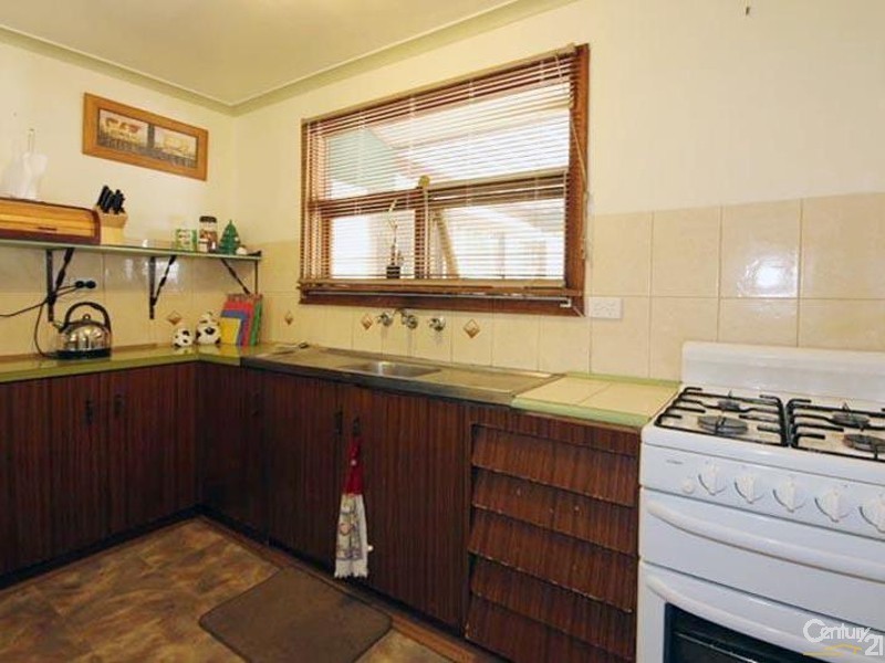 20 Dalkeith Avenue, Morphett Vale SA 5162