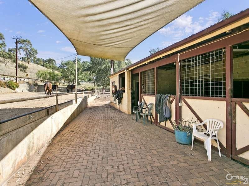 322 Clarendon Road, Clarendon SA 5157