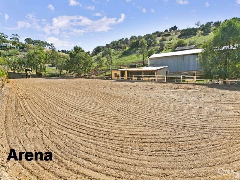 322 Clarendon Road, Clarendon SA 5157