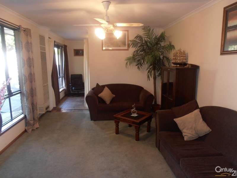 7 Cornwall Court, Woodcroft SA 5162