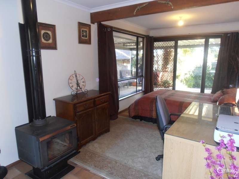 7 Cornwall Court, Woodcroft SA 5162