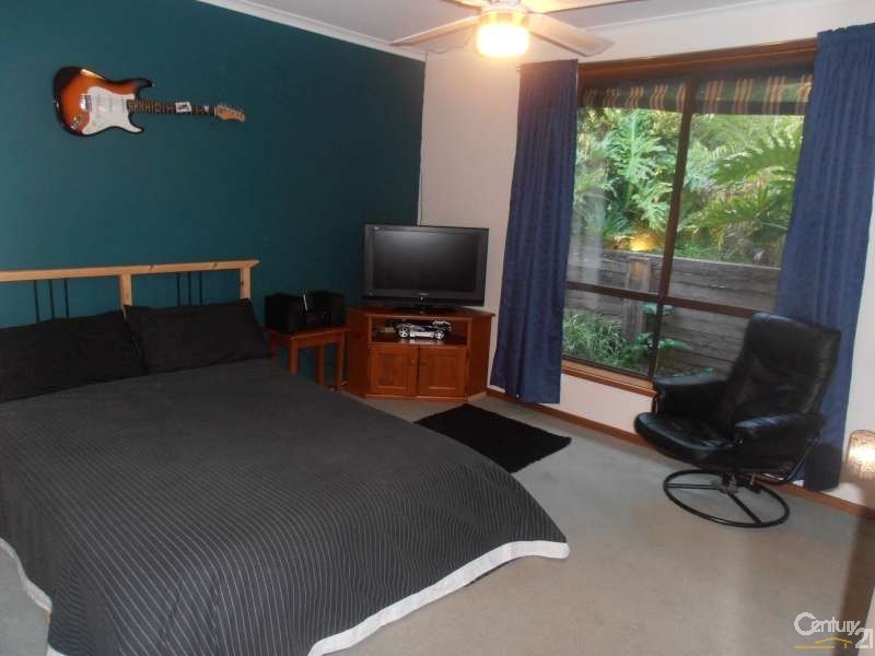 7 Cornwall Court, Woodcroft SA 5162