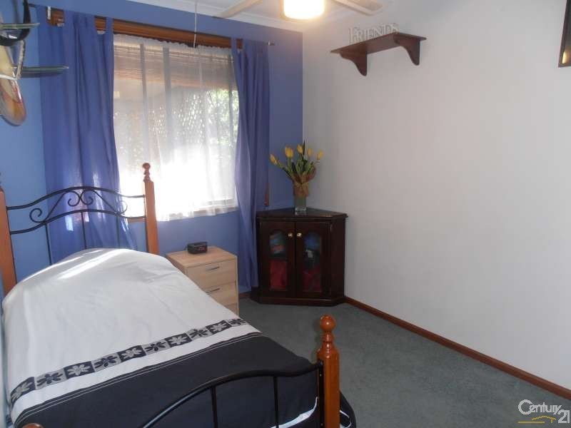 7 Cornwall Court, Woodcroft SA 5162