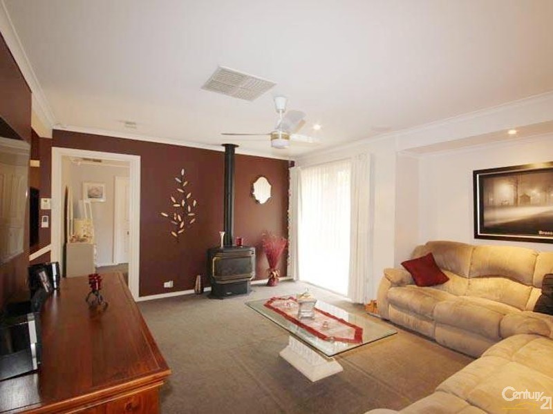 15 Broadmeadow Drive, Flagstaff Hill SA 5159