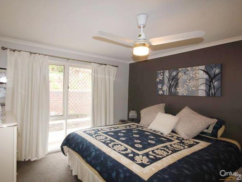 15 Broadmeadow Drive, Flagstaff Hill SA 5159