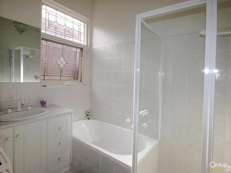 15 Broadmeadow Drive, Flagstaff Hill SA 5159