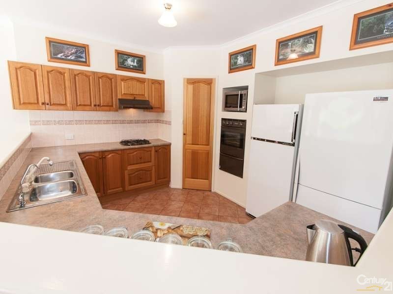 7 Livermead Way, Moana SA 5169