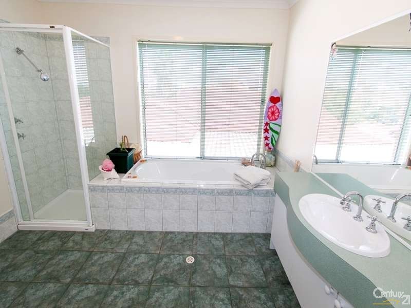 7 Livermead Way, Moana SA 5169