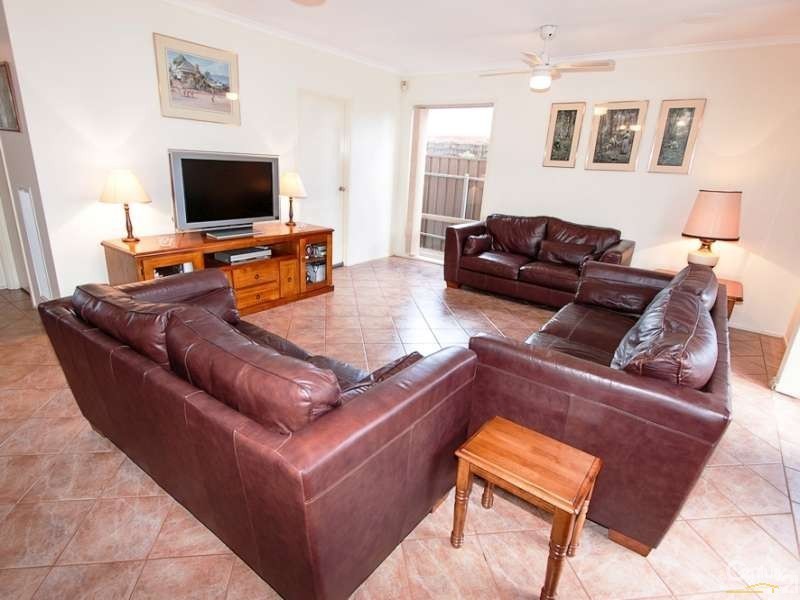 7 Livermead Way, Moana SA 5169