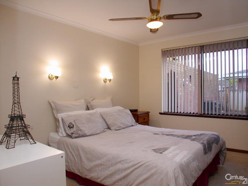 13 Taylors Avenue, Morphett Vale SA 5162
