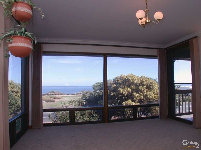 195 Esplanade, Port Noarlunga South SA 5167