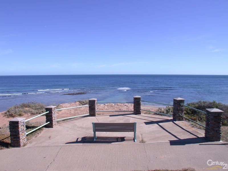 195 Esplanade, Port Noarlunga South SA 5167