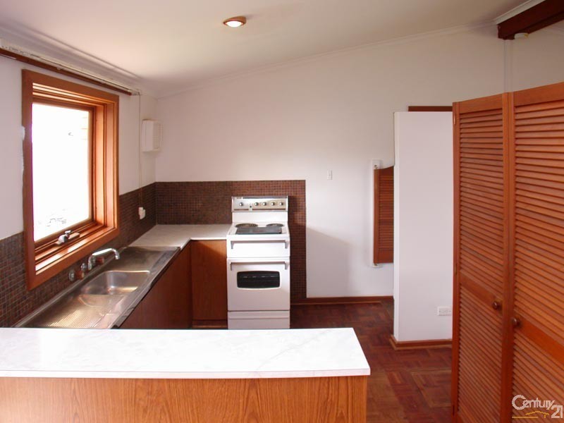 30 Robin Street, Port Noarlunga South SA 5167