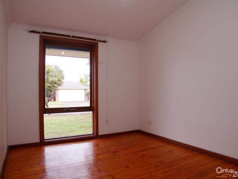 30 Robin Street, Port Noarlunga South SA 5167