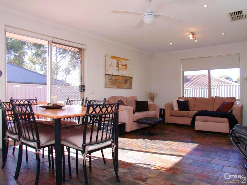 30 Berenwode Circuit, Morphett Vale SA 5162