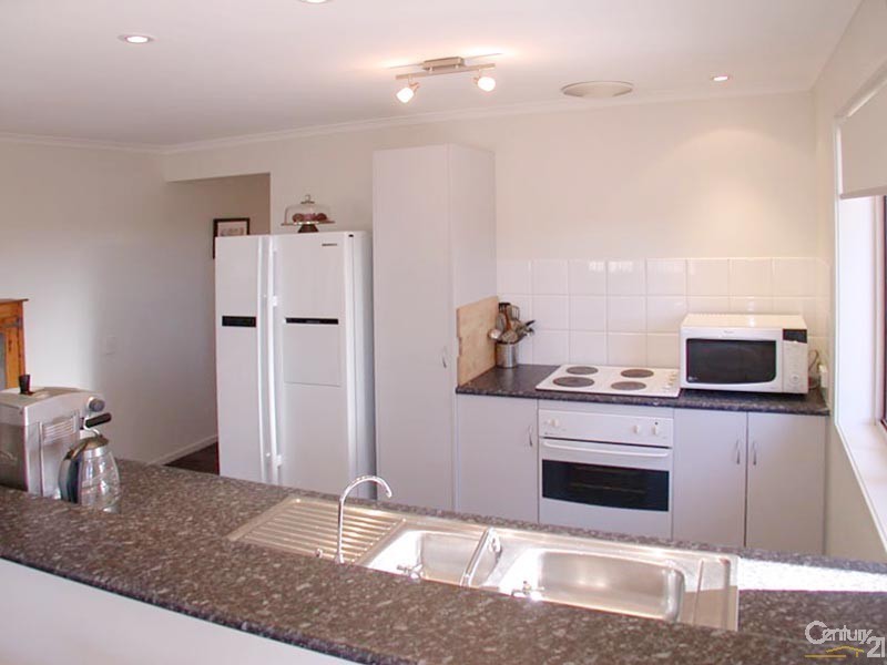 30 Berenwode Circuit, Morphett Vale SA 5162