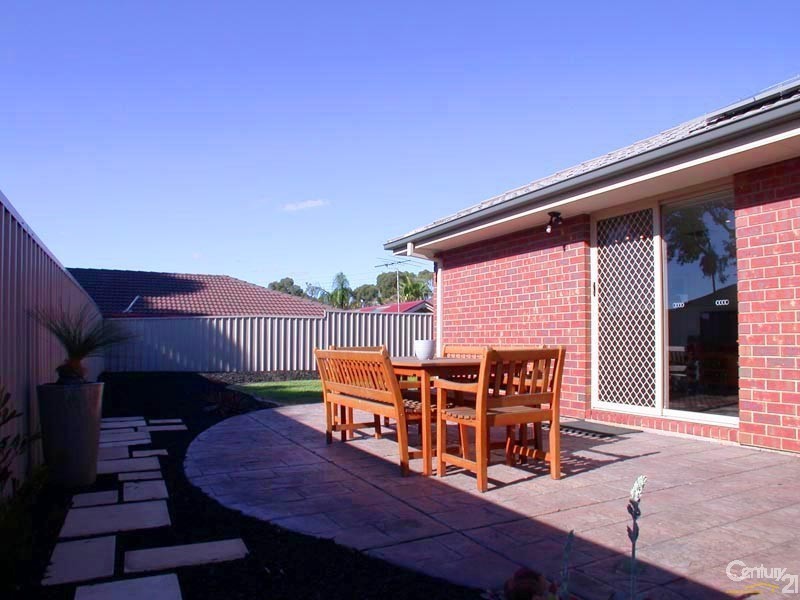 30 Berenwode Circuit, Morphett Vale SA 5162