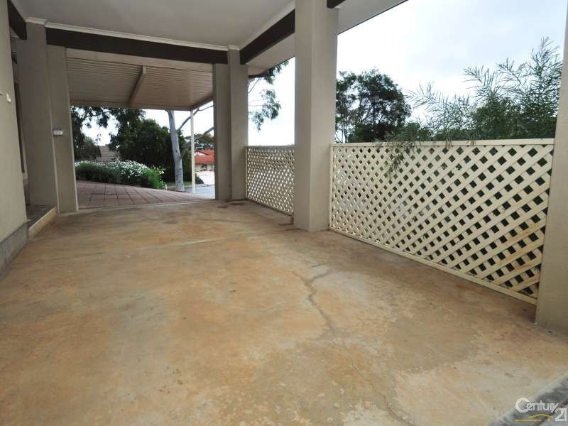 12 Muirfield Place, Morphett Vale SA 5162