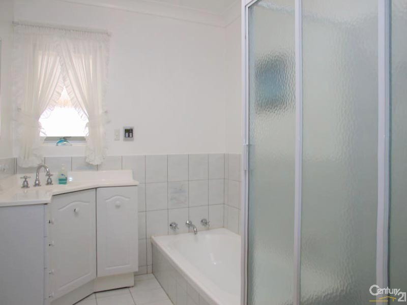 47 Penneys Hill Road, Hackham SA 5163