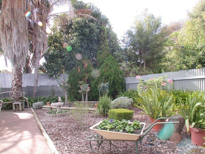 47 Penneys Hill Road, Hackham SA 5163