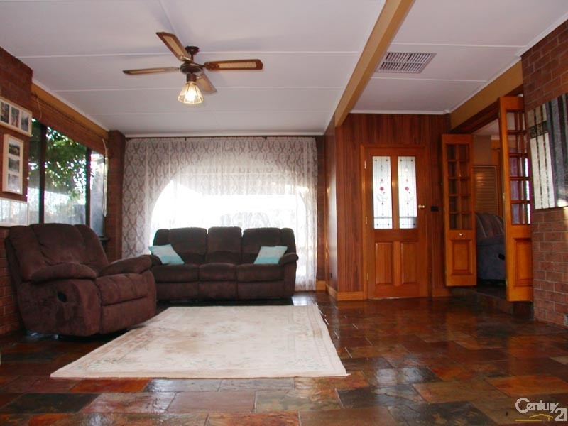 8 Aldam Road, Seaford SA 5169