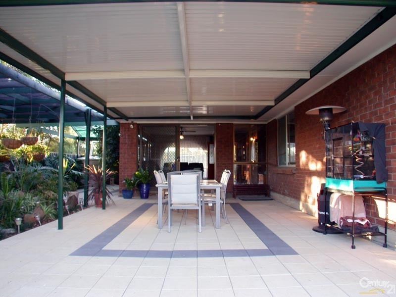 8 Aldam Road, Seaford SA 5169