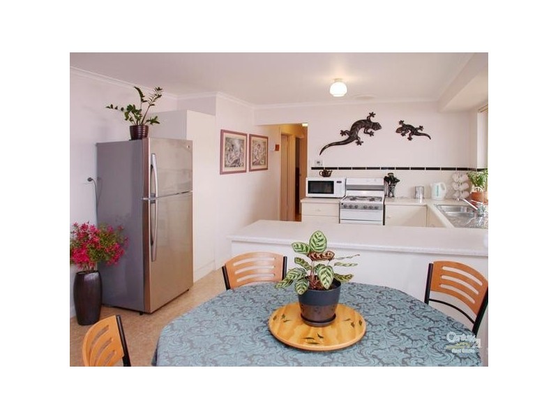 2/14 Dalkeith Ave, Morphett Vale SA 5162