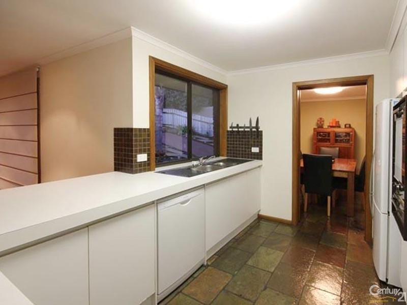25 Monaro Road, Aberfoyle Park SA 5159
