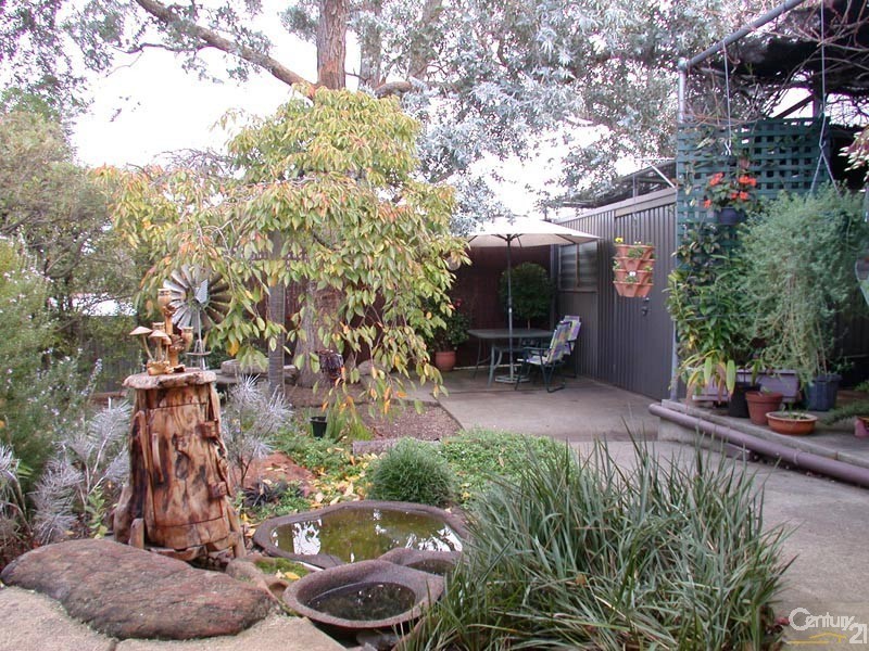 4 Paragon Avenue, Aberfoyle Park SA 5159