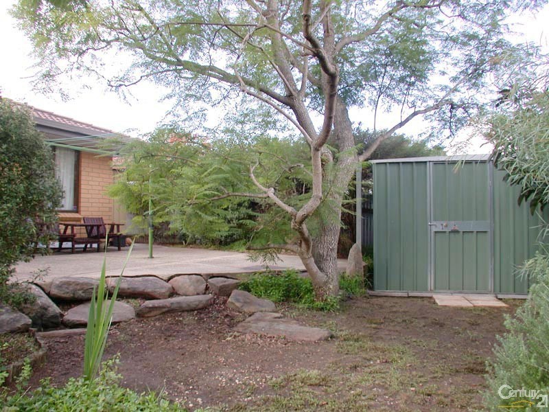 4 Paragon Avenue, Aberfoyle Park SA 5159