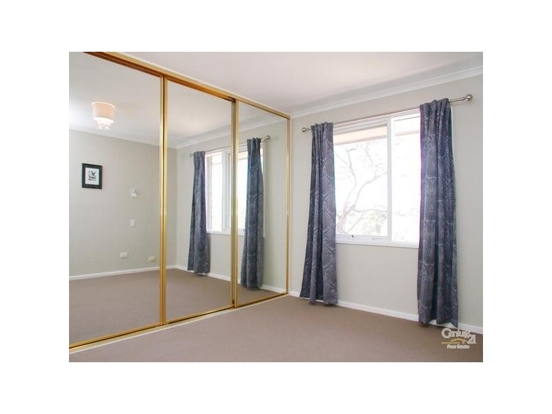 5 Jakarta Ct, Noarlunga Downs SA 5168