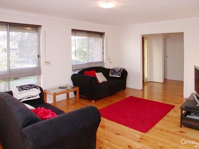 9 Mandalay Drive, Happy Valley SA 5159