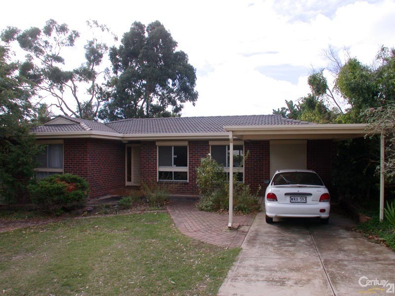 9 Mandalay Drive, Happy Valley SA 5159