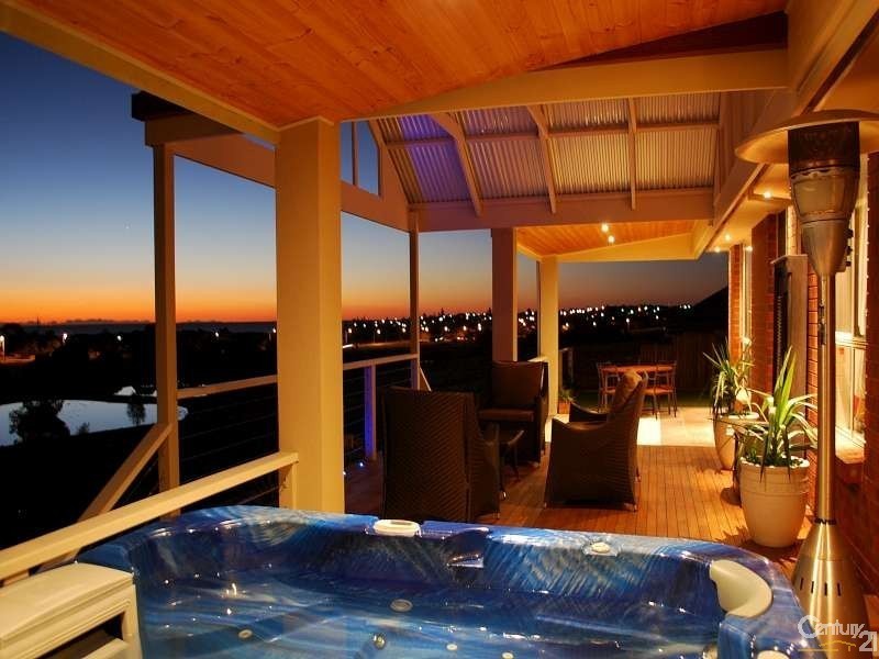 105 Grand Boulevard, Seaford Rise SA 5169