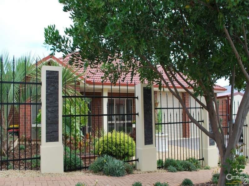 105 Grand Boulevard, Seaford Rise SA 5169