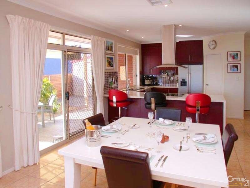 105 Grand Boulevard, Seaford Rise SA 5169