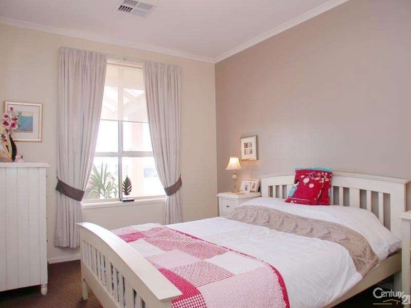 105 Grand Boulevard, Seaford Rise SA 5169